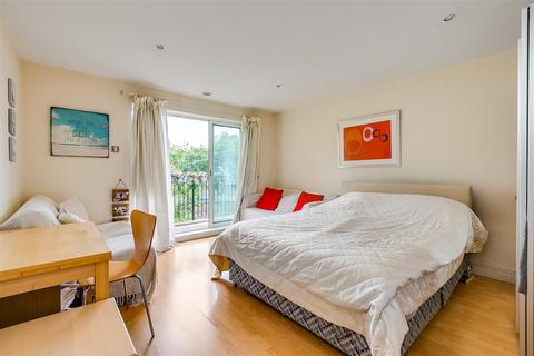 2 bedroom flat to rent, Tollard House, Kensington High Street, London, W14