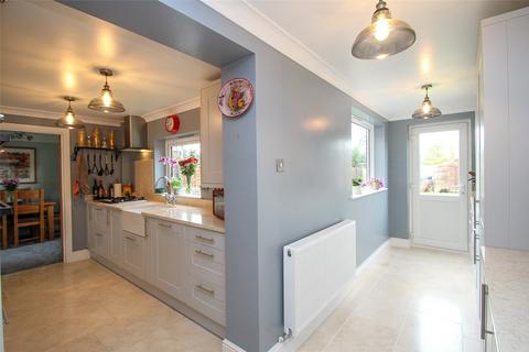 3 bedroom semi-detached house for sale, Priory Road, Netley Abbey, Southampton, Hampshire, SO31