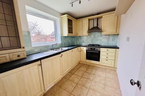 2 bedroom flat for sale, Court Downs Road, Beckenham BR3