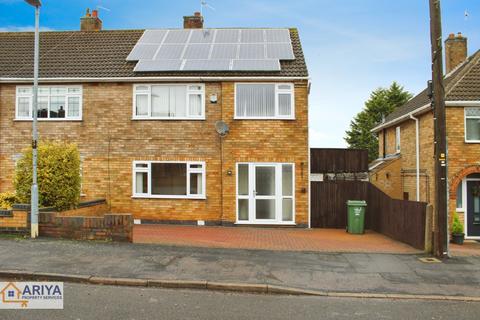 3 bedroom semi-detached house to rent, Harrowgate Drive, Birstall, Leicester LE4