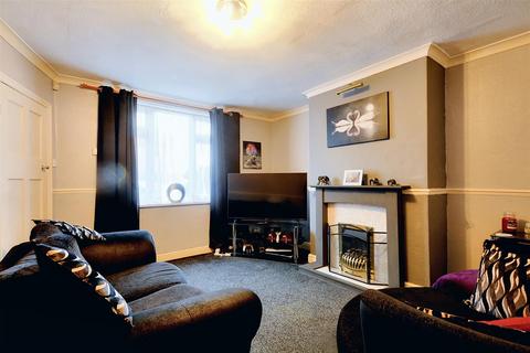 2 bedroom semi-detached house for sale, Gedling Road, Arnold, Nottingham