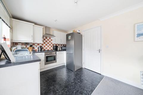 3 bedroom end of terrace house for sale, Emerald Crescent, Sittingbourne, Kent, ME10