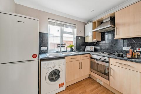 1 bedroom flat to rent, Richmond Road, Hampshire SO15