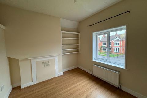 2 bedroom flat to rent, Marden, Kent