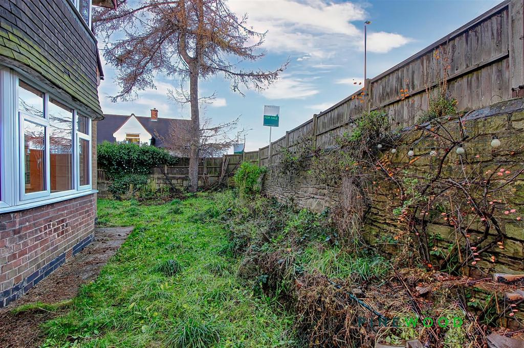 Side garden