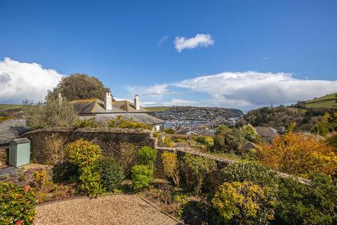 3 bedroom detached house to rent, Church Road, Dartmouth