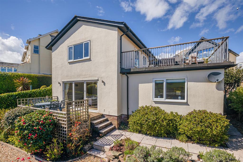 A09 - 2 Church Road, Dartmouth - 230413.jpg