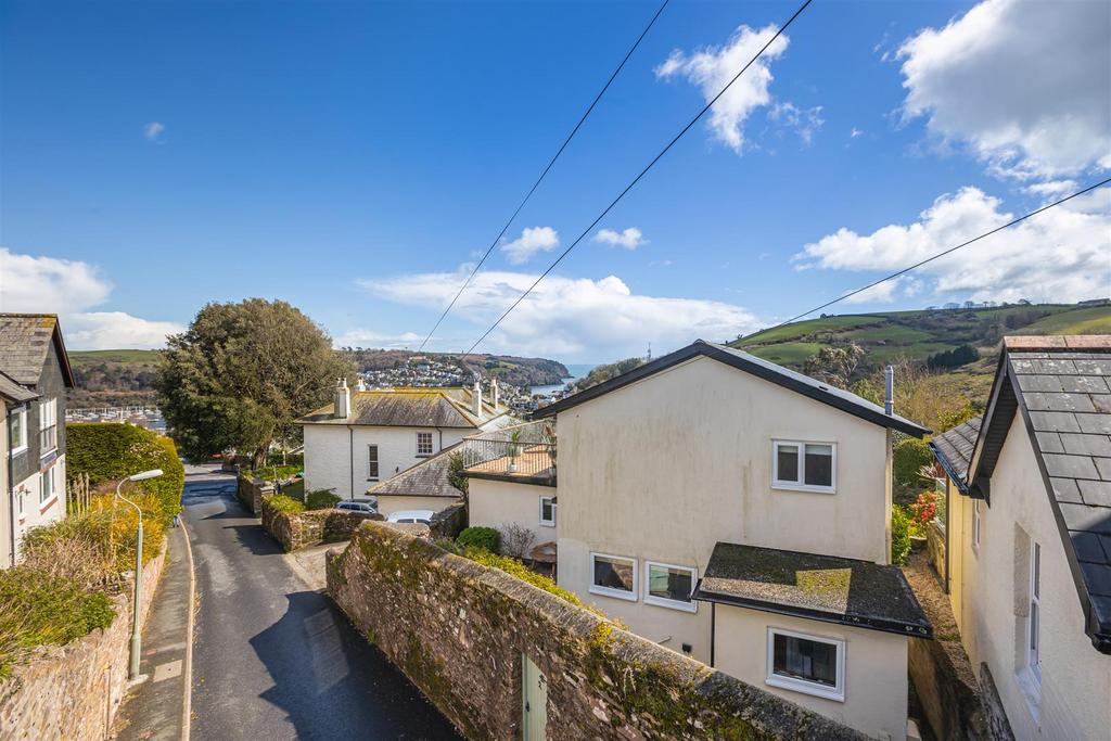 A15 - 2 Church Road, Dartmouth - 230413.jpg