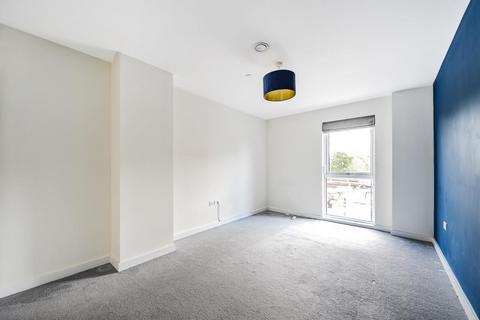 3 bedroom apartment to rent, Feltham,  West London,  TW14