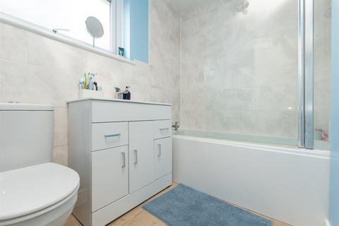 41 Admers Wood, Vigo, Gravesend, DA13 0SP