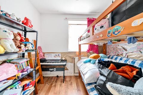99 Tiverton Road, London, N15 6RP