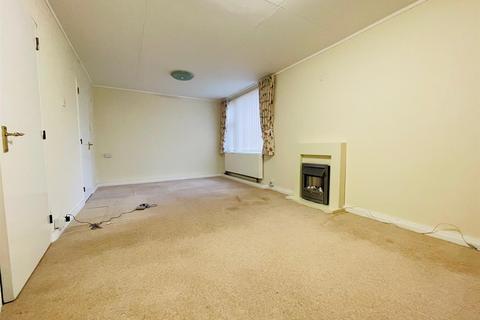 1 bedroom flat to rent, Howdon Road, Oadby, Leicester