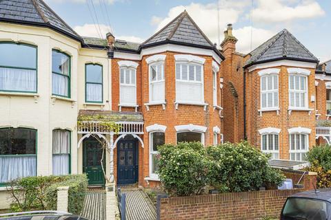 2 bedroom house to rent, Denton Road, Twickenham TW1