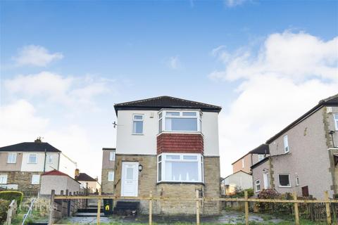 3 bedroom detached house to rent, Thackley Old Road, Shipley, BD18 1DS