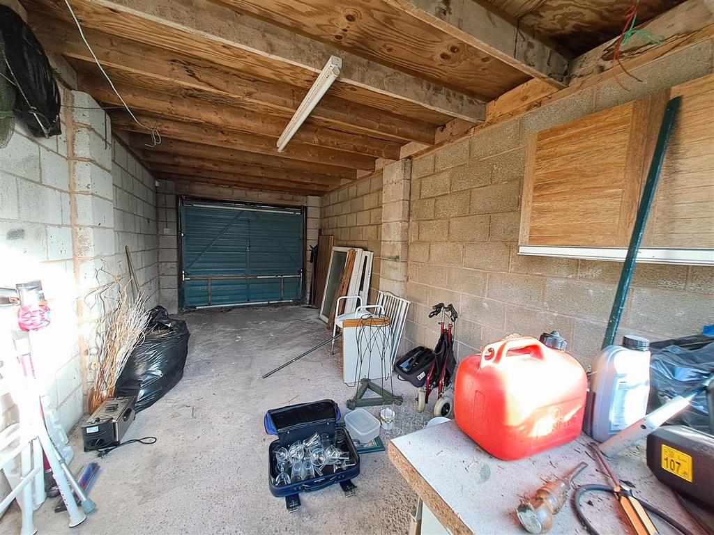 Rear Garage