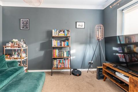 39 Boyd Road, Saltford, Bristol, BS31 3AU
