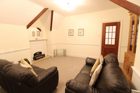 1 bedroom apartment to rent, 40 Underwood Road, Caterham CR3