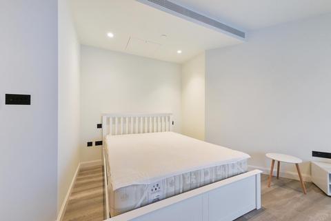 Studio to rent, Aspen, Marsh Wall, London, E22