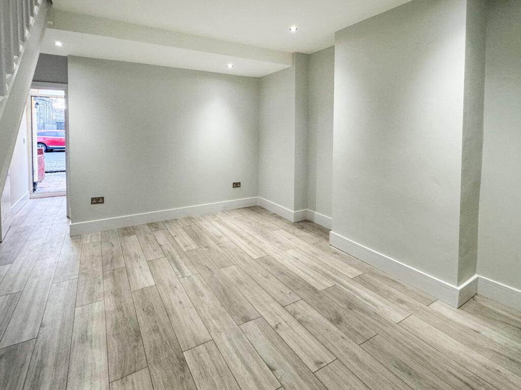 House in London - View 5