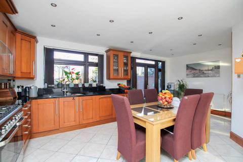 3 bedroom semi-detached house for sale, Balmoral Road, Knutsford Estate