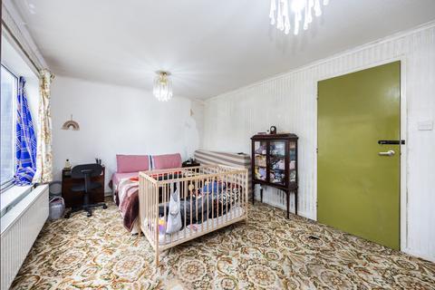 24 Talbot Road, London, E6 2RZ