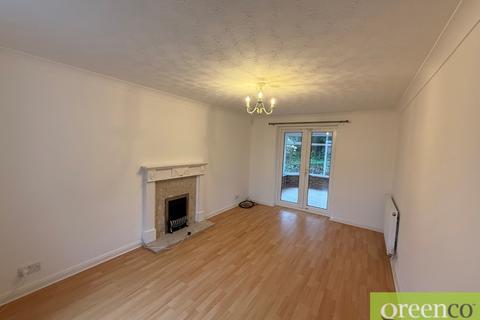 3 bedroom detached house to rent, Oxbow Way, Bury M45