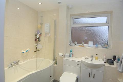 2 bedroom maisonette for sale, Mornington Road, Ashford TW15