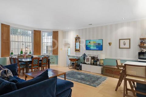 2 bedroom apartment for sale, Holland Park, London, W11