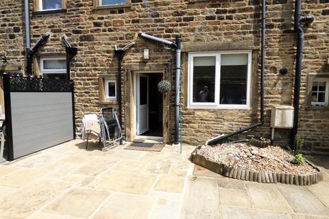 2 bedroom terraced house for sale, East Street, Gargrave, Skipton