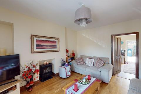 2 bedroom terraced house for sale, East Street, Gargrave, Skipton