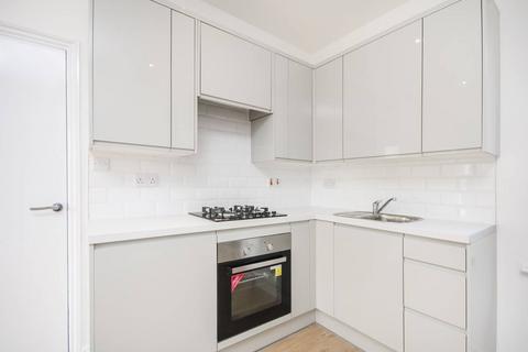 2 bedroom flat to rent, Morieux Road, Leyton, London, E10