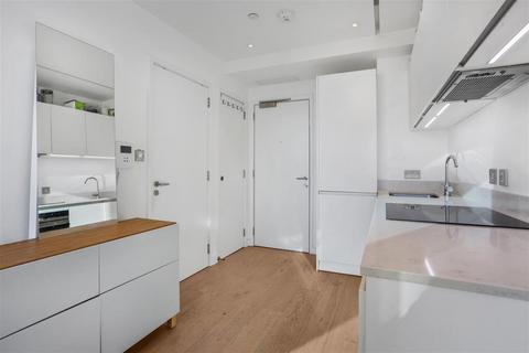 1 bedroom apartment for sale, Hill House, 17 Highgate Hill, London