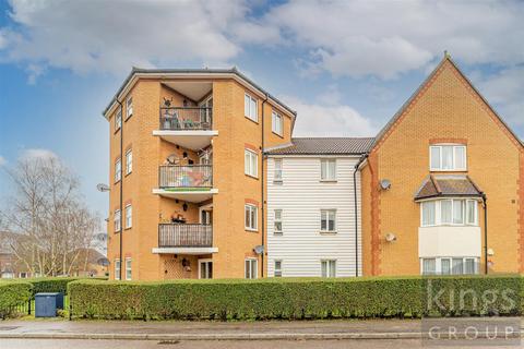 2 bedroom flat for sale, Chelsea Gardens, Church Langley