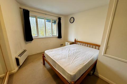 3 bedroom terraced house to rent, Parnell Road, London, E3