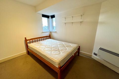 3 bedroom terraced house to rent, Parnell Road, London, E3