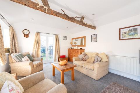 2 bedroom detached house for sale, High Street, Walkern, Stevenage, Hertfordshire, SG2