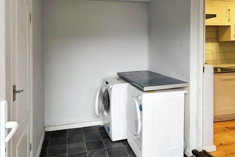 22 Bennetts End Close, Hemel Hempstead, HP3 8DT