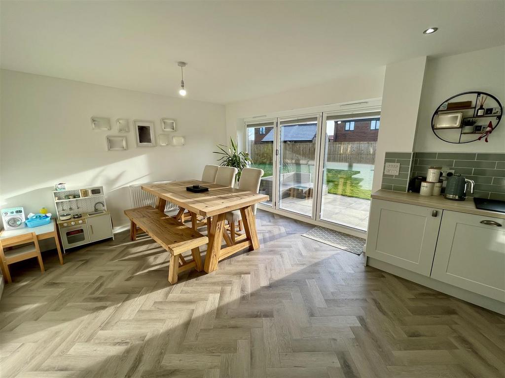 Kitchen / Family / Dining Area