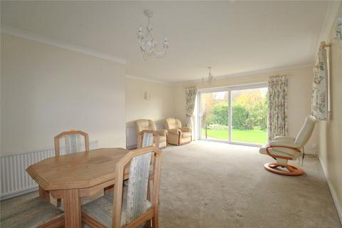 17 Kenton Drive, Trowbridge, BA14 7JR