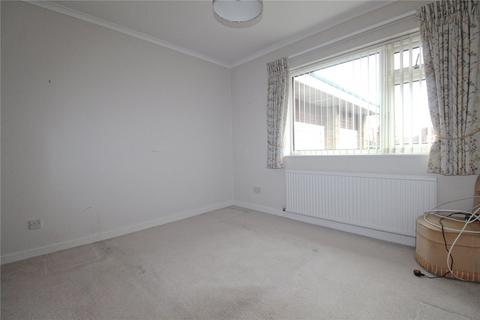 17 Kenton Drive, Trowbridge, BA14 7JR