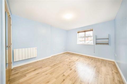 1 bedroom flat to rent, Brook Square, London SE18