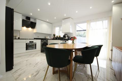 4 bedroom end of terrace house for sale, Robin Hood Way, Greenford, Middlesex UB6