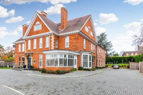2 bedroom ground floor flat for sale, Hayway, Rushden NN10