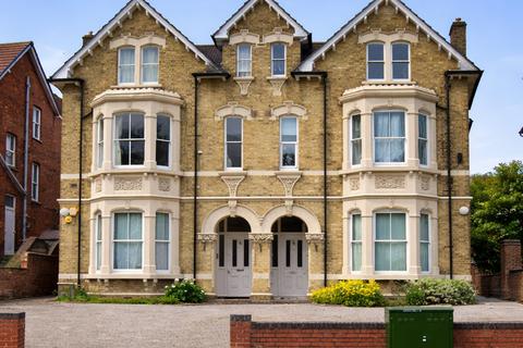 1 bedroom flat to rent, Clapham Road, Bedford MK41