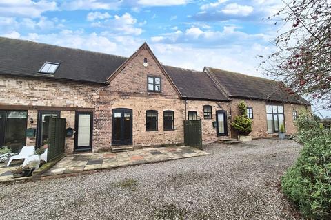 2 bedroom barn conversion to rent, Hinnington, Shifnal