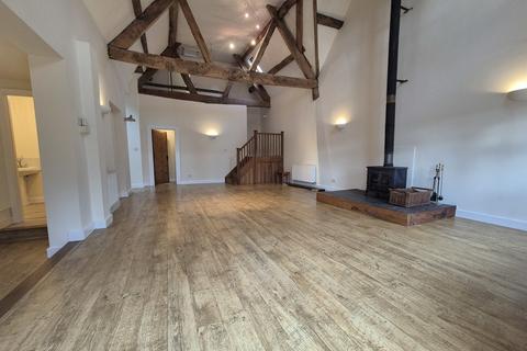 2 bedroom barn conversion to rent, Hinnington, Shifnal