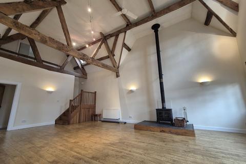 2 bedroom barn conversion to rent, Hinnington, Shifnal