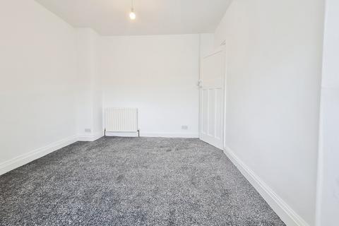 undefined, Broadway, Leeds LS18