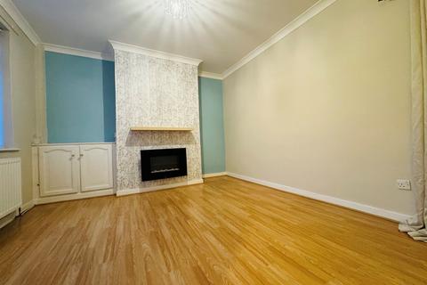 2 bedroom end of terrace house to rent, 2 Crompton Street, Swinton, Manchester