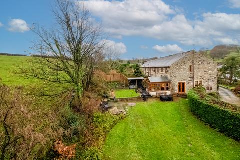 5 bedroom semi-detached house for sale, Fearnley Court, Holmfirth